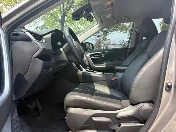 Toyota RAV4 2022