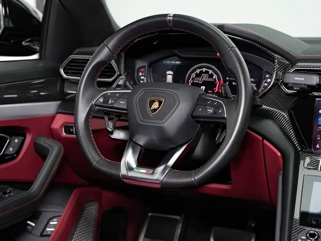 Lamborghini Urus 2021 — фото 14