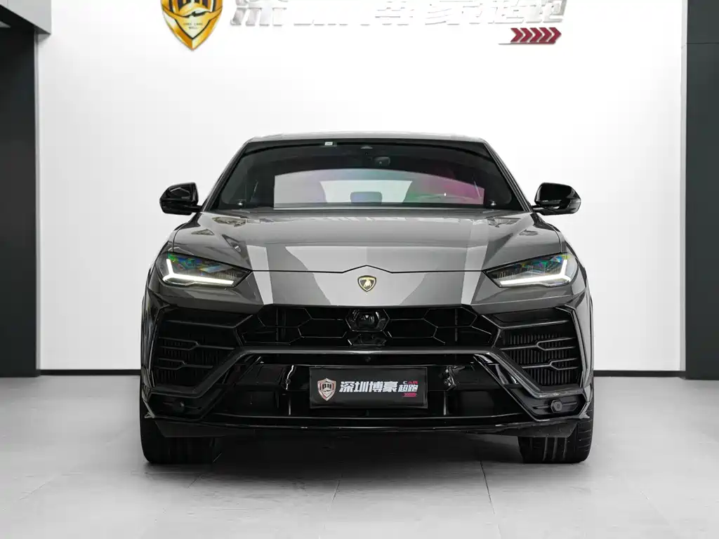 Lamborghini Urus 2021 — фото 27
