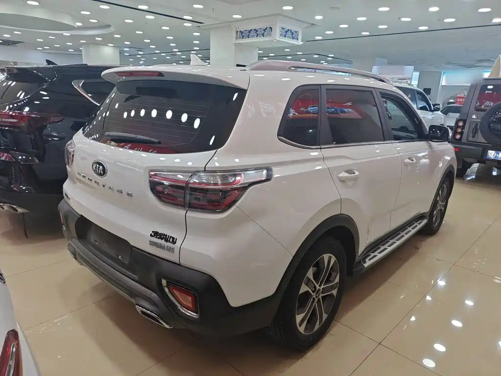Kia Sportage 2021 — фото 10