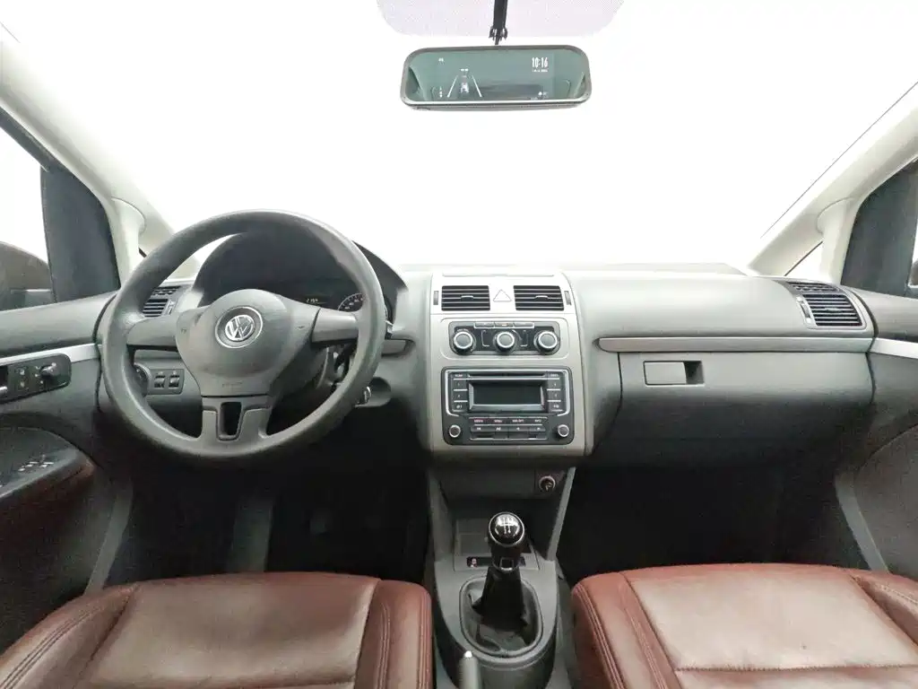 Volkswagen Touran 2014