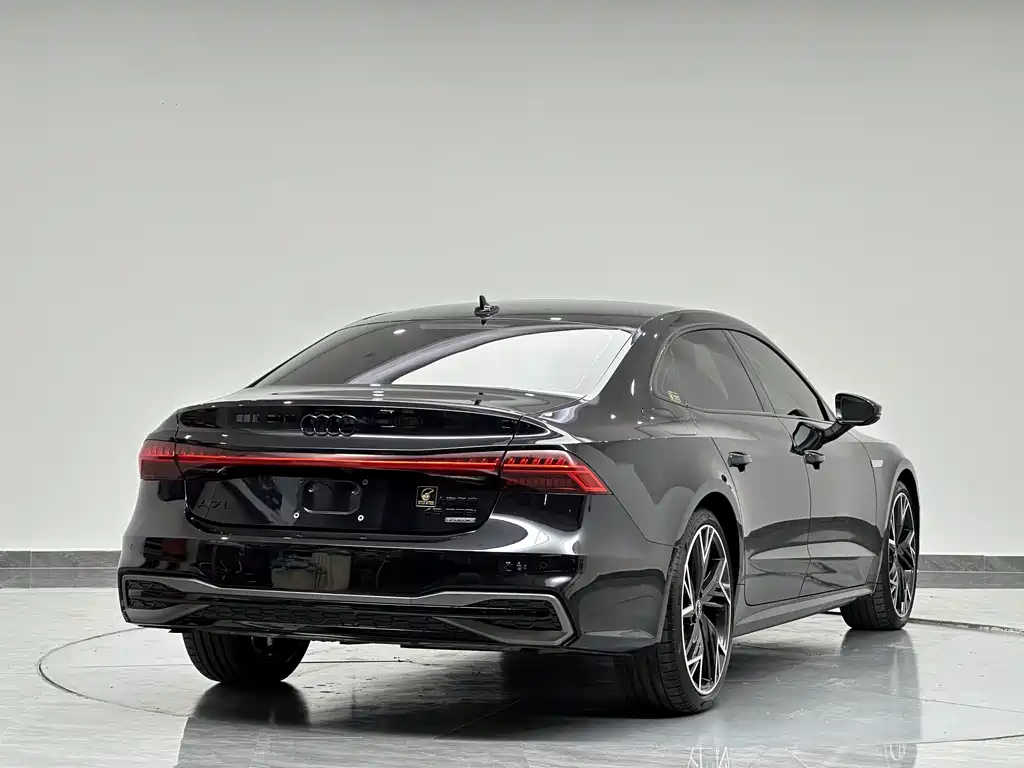 Audi A7L 2024 — фото 8