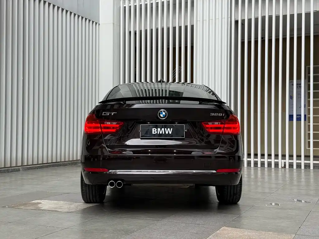 BMW 3 Series GT 2015 — фото 20