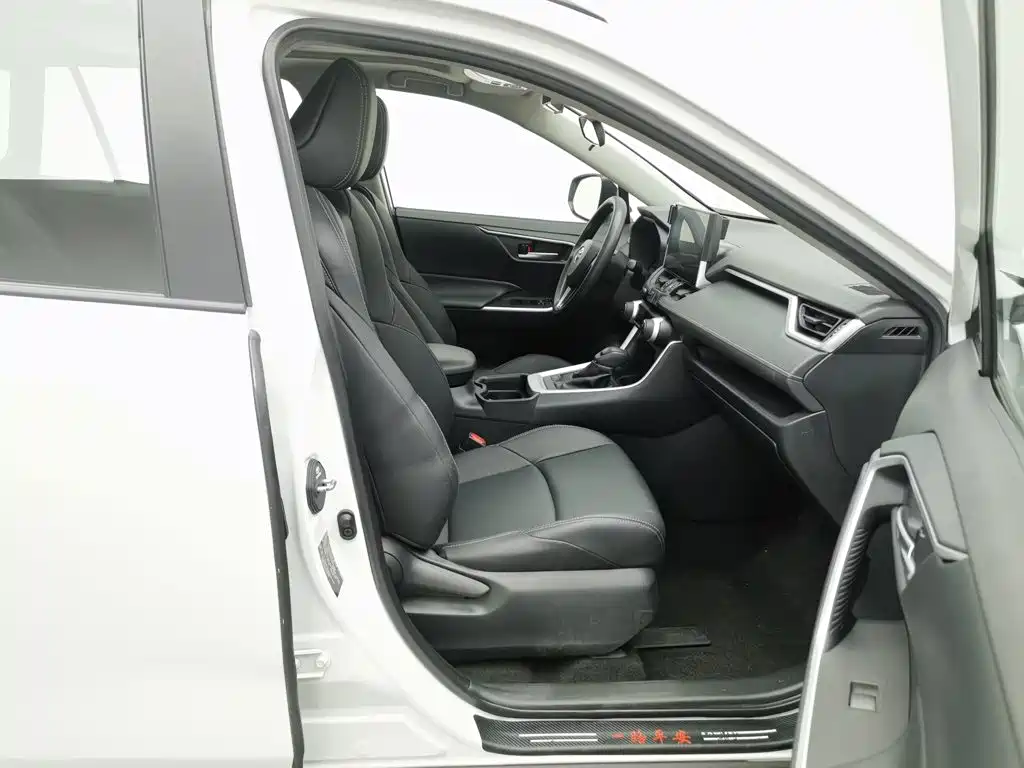 Toyota Wildlander 2020 — фото 23