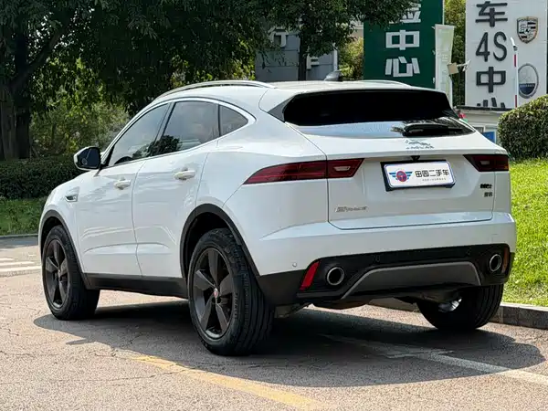Jaguar E-PACE 2024