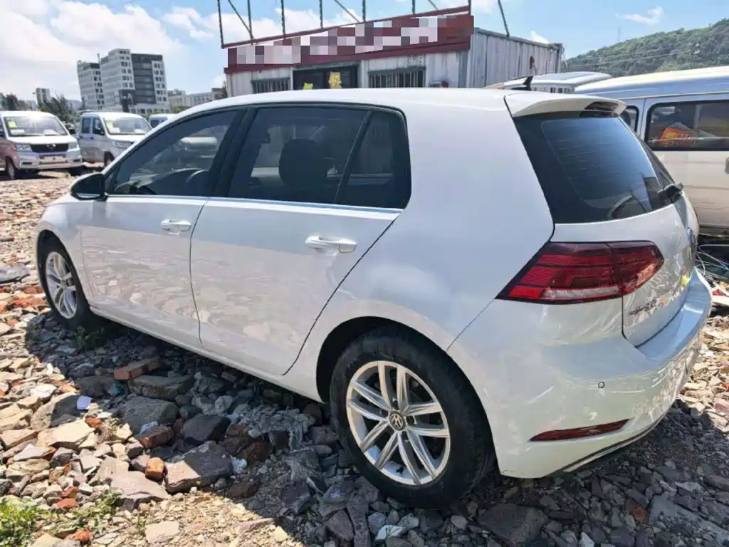 Volkswagen Golf 2020