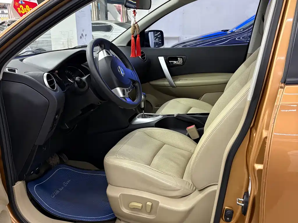 Nissan Qashqai 2014