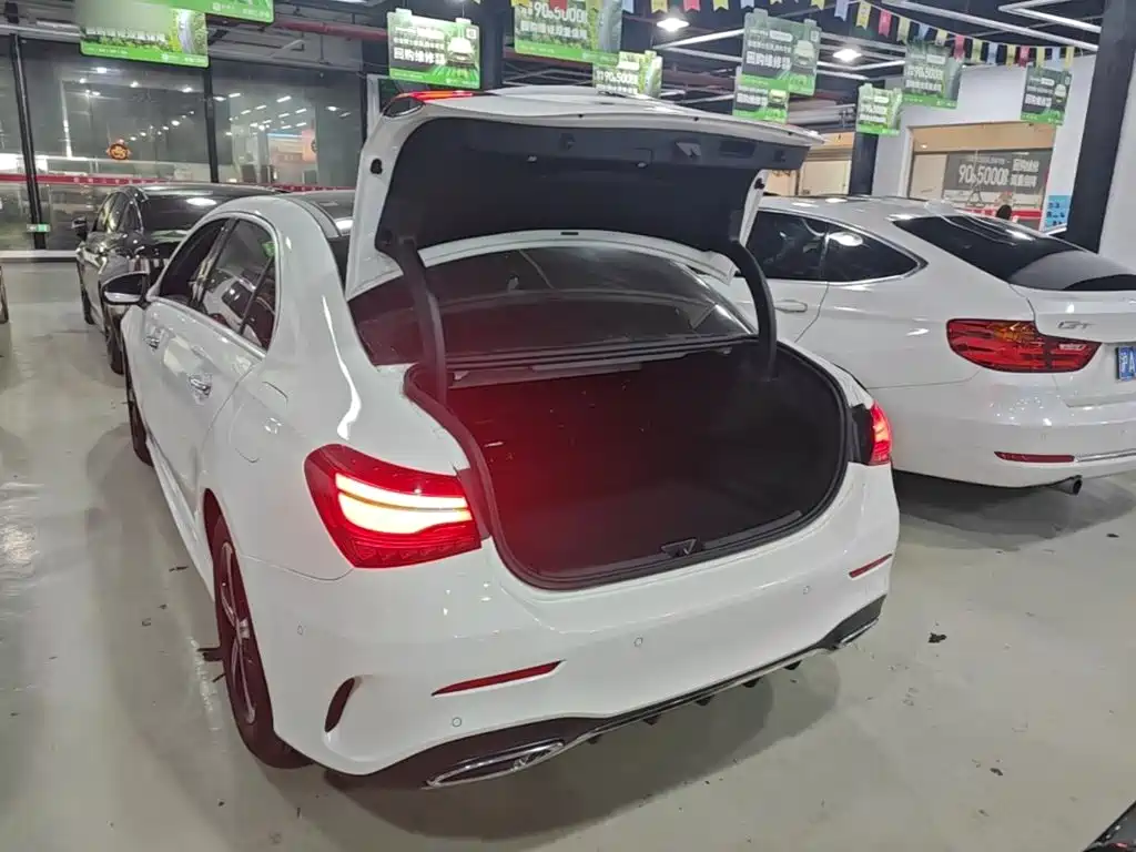 Mercedes-Benz A-Class 2023 — фото 19