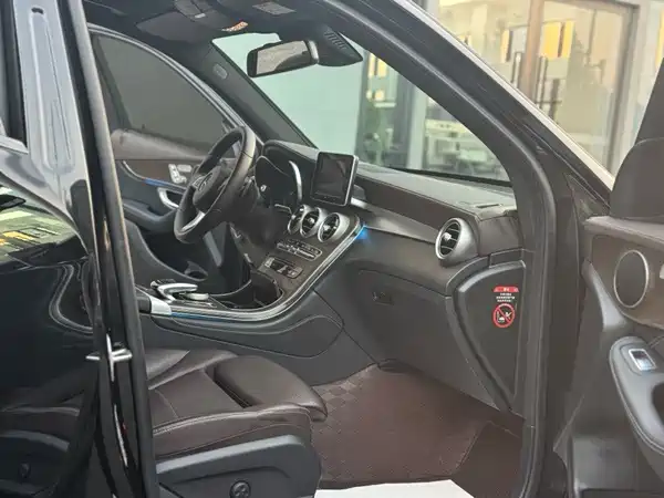 Mercedes-Benz GLC 2017