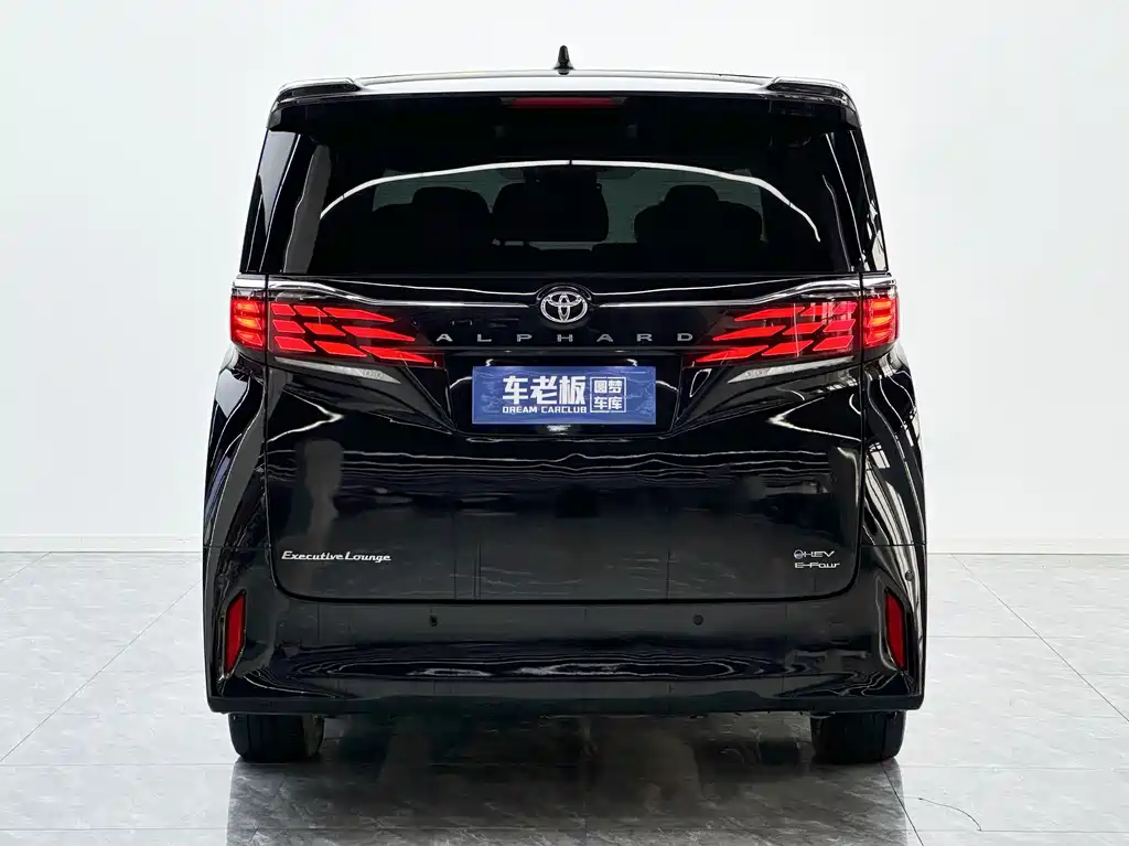 Toyota Alphard 2024