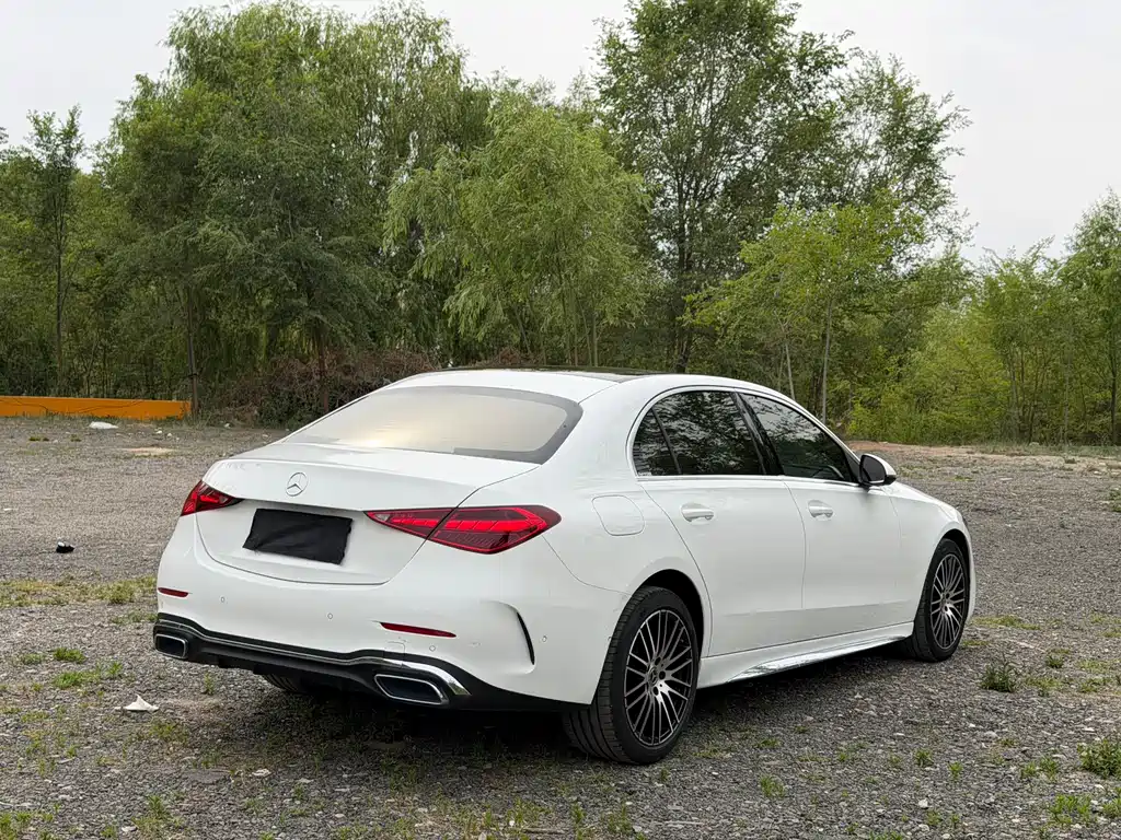 Mercedes-Benz C-Class 2022 — фото 4