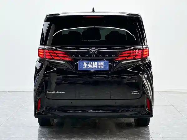 Toyota Alphard 2024