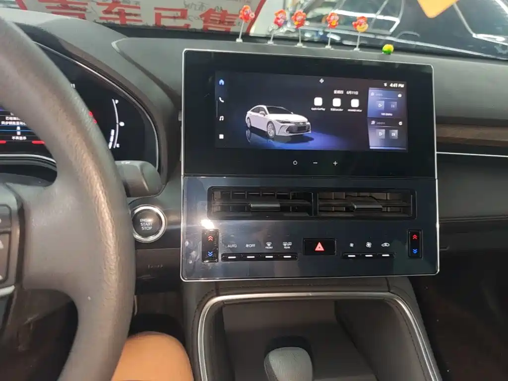 Toyota Avalon 2025 — фото 13