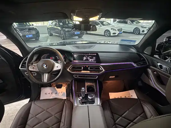 BMW X5 2023