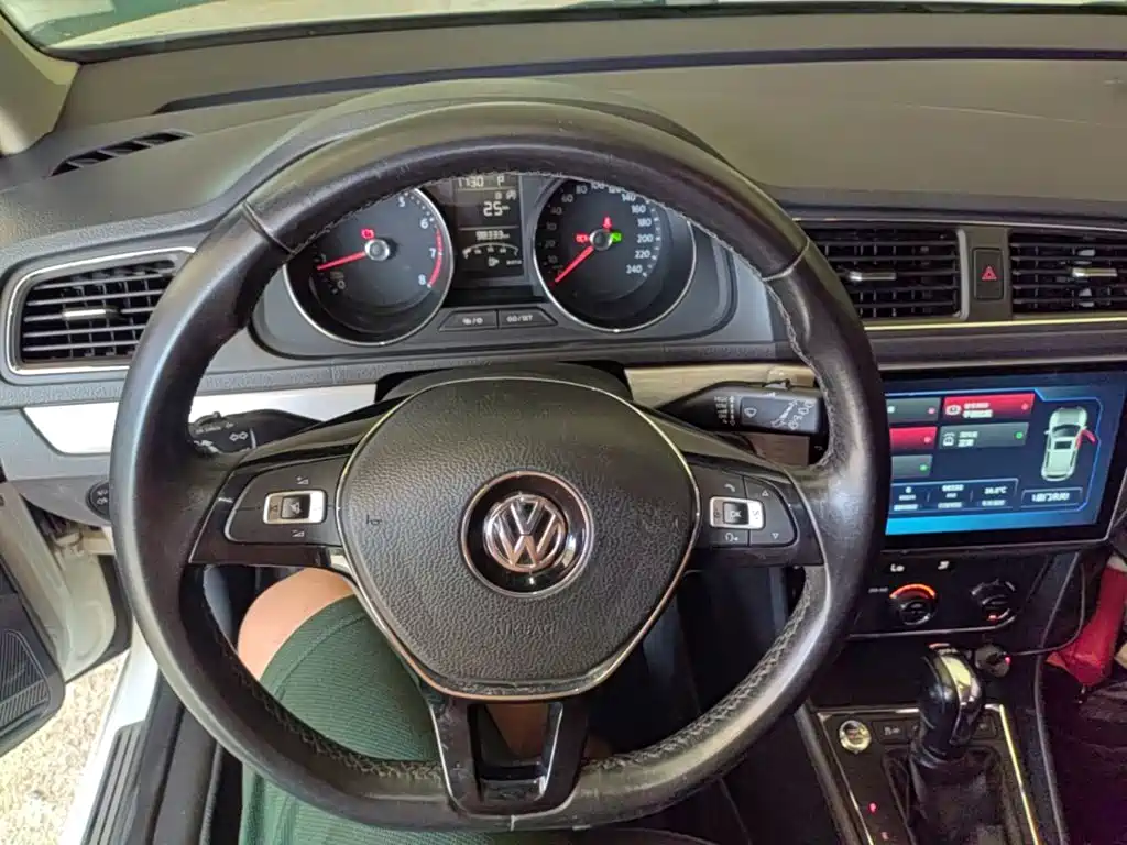 Volkswagen Gran Lavida 2018 — фото 11