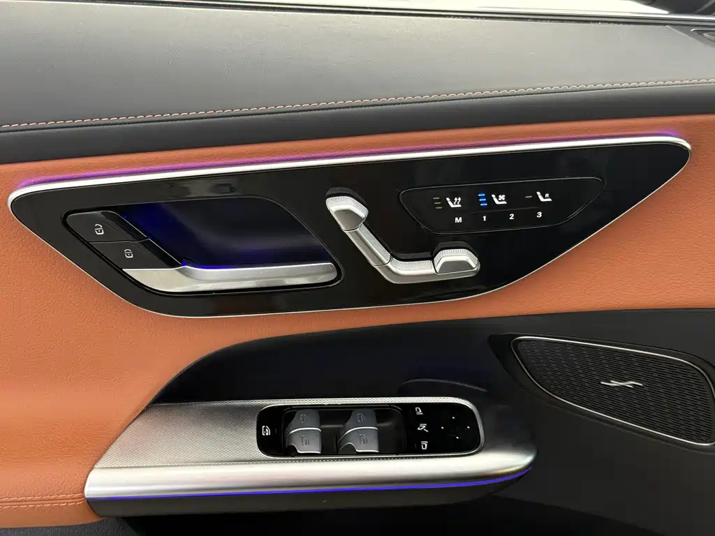 Mercedes-Benz GLC 2024