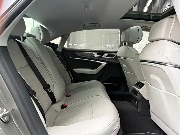 Audi A7L 2026