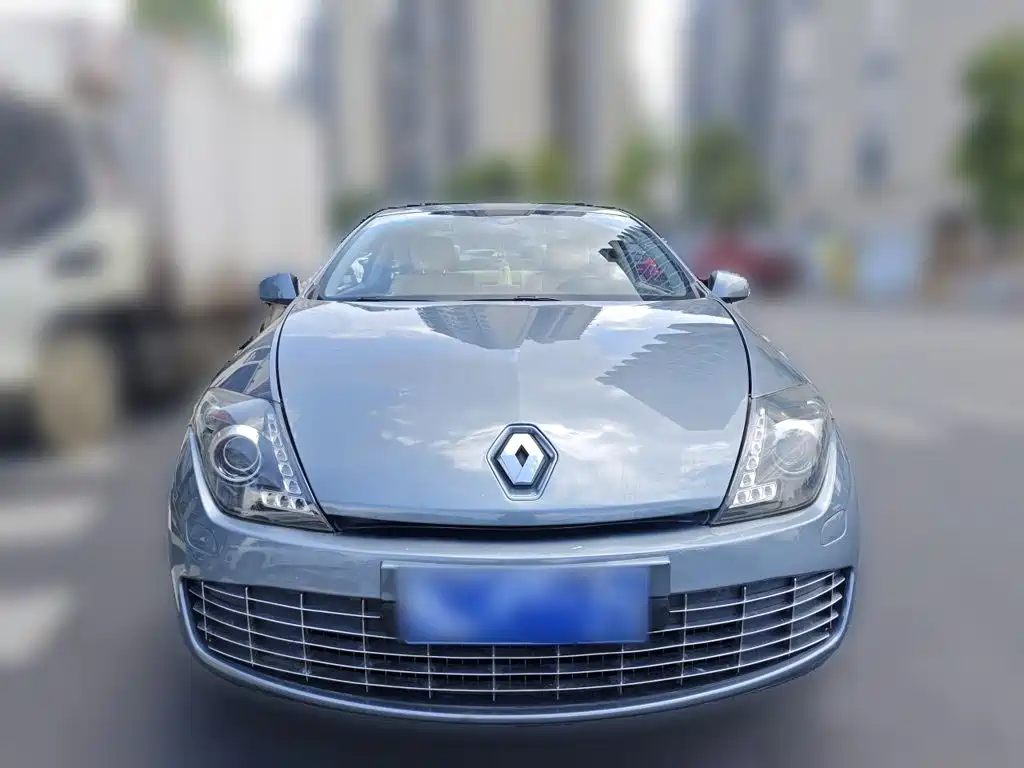 Renault Laguna 2015 — фото 2