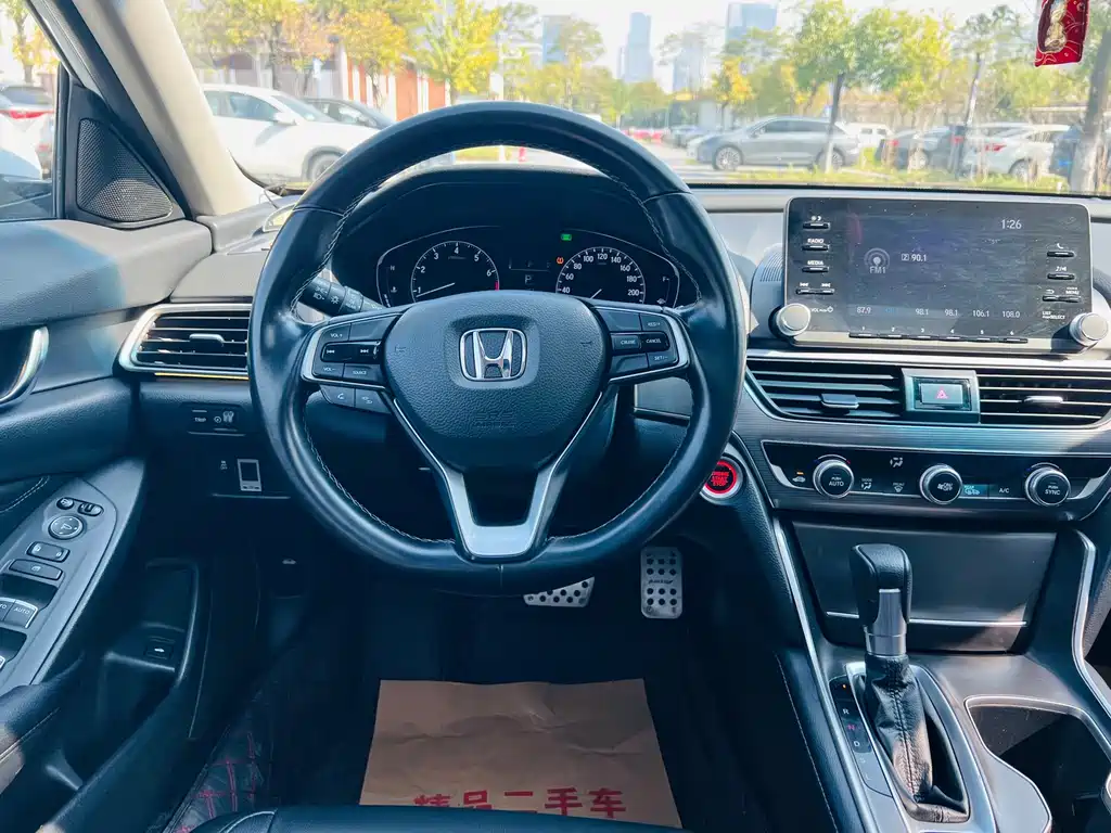 Honda Accord 2020 — фото 16