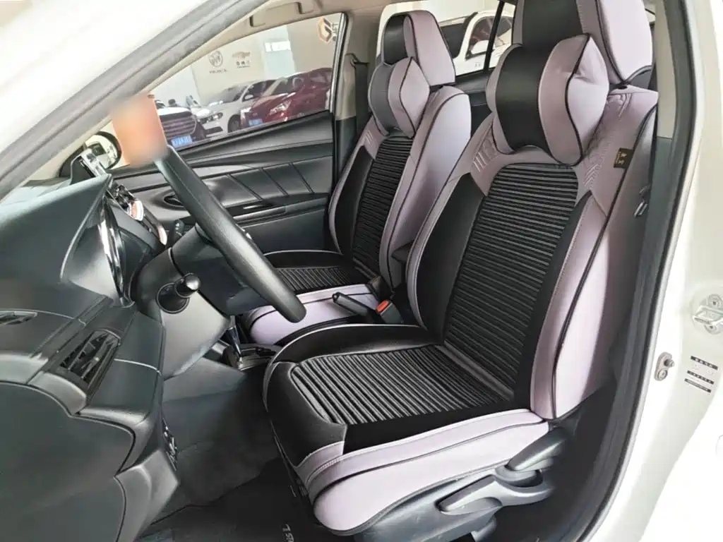 Toyota Yaris L 2021 — фото 15