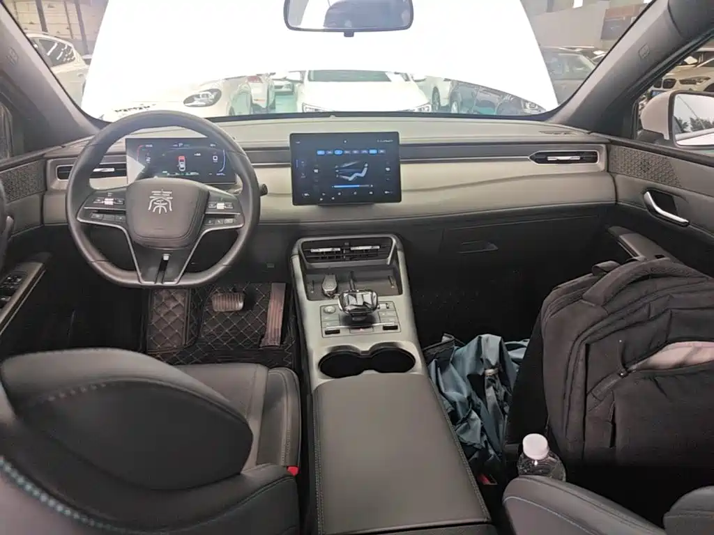 BYD Qin PLUS 2025 — фото 10