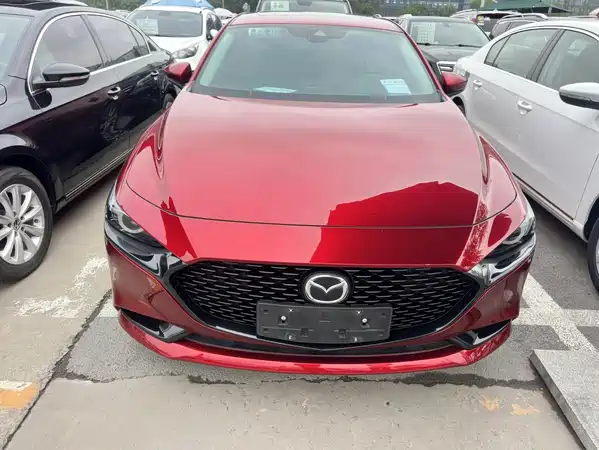 Mazda 3 Axela 2022