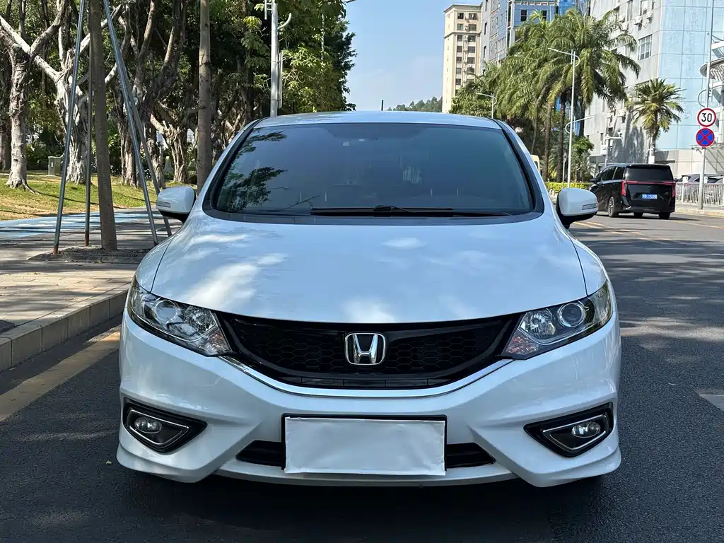 Honda Jade 2014 — фото 2