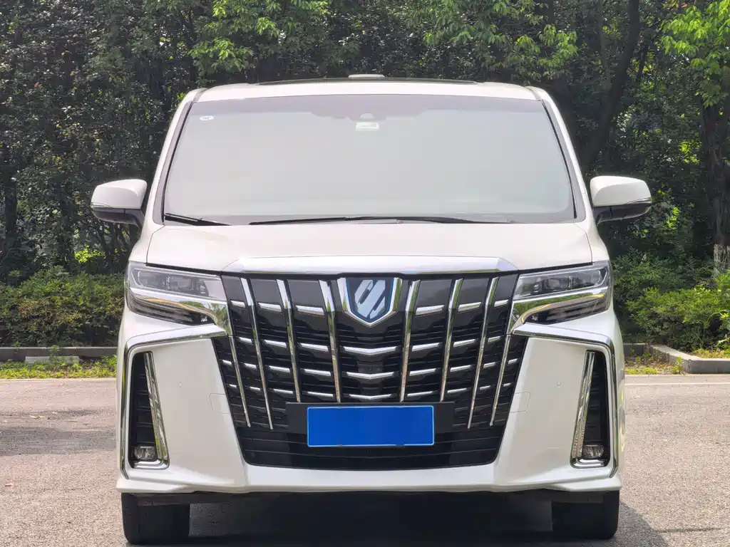 Toyota Alphard 2021 — фото 2