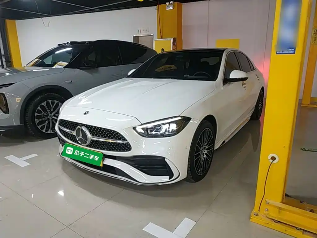 Mercedes-Benz C-Class 2022