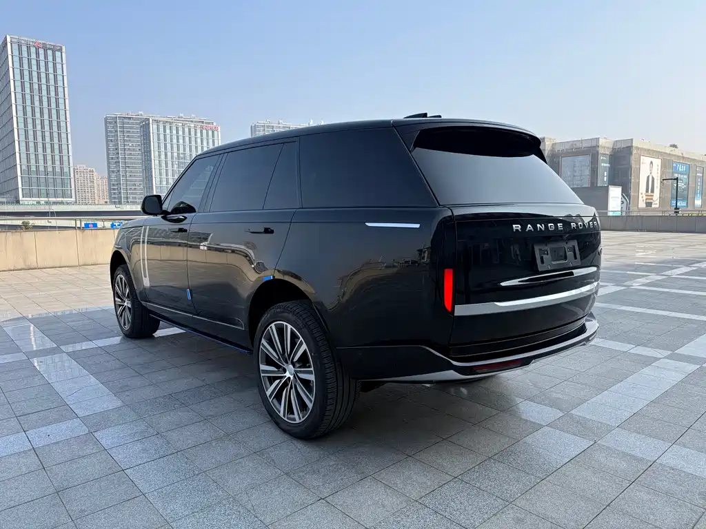 Land Rover Range Rover 2025 — фото 19