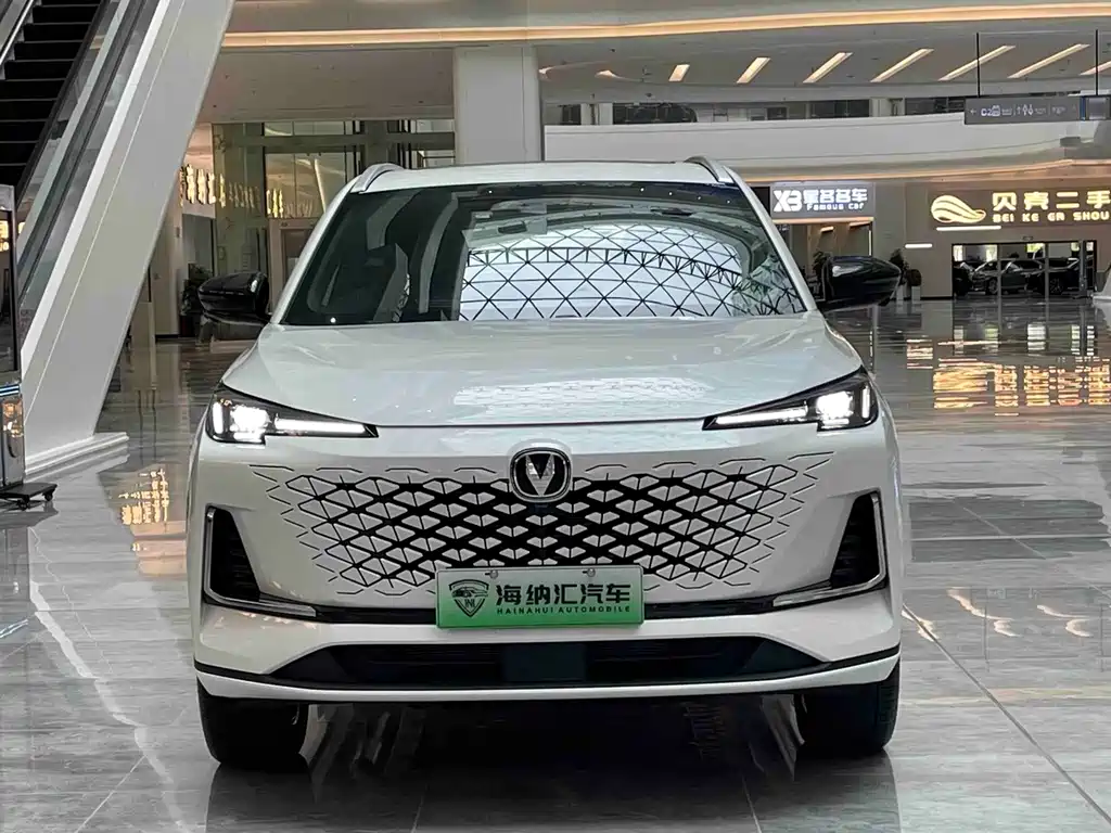 Changan CS55 PLUS PHEV 2026 — фото 2