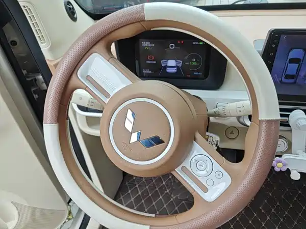 Wuling Hongguang MINIEV 2025
