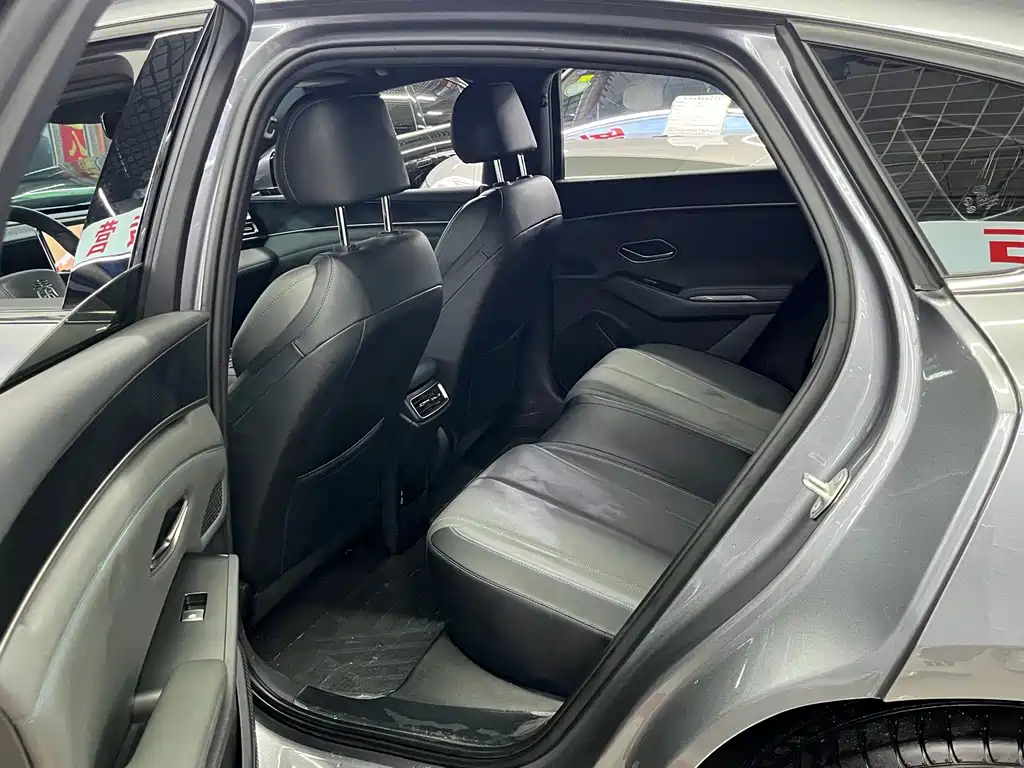 BYD Qin L 2025 — фото 8