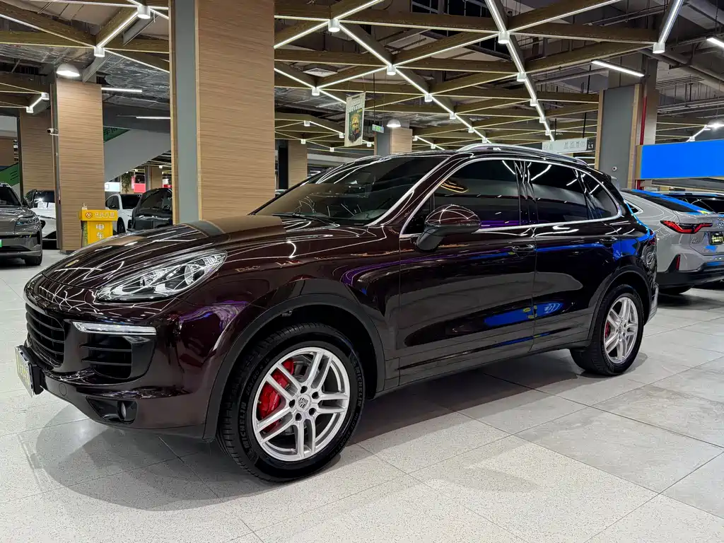 Porsche Cayenne 2015