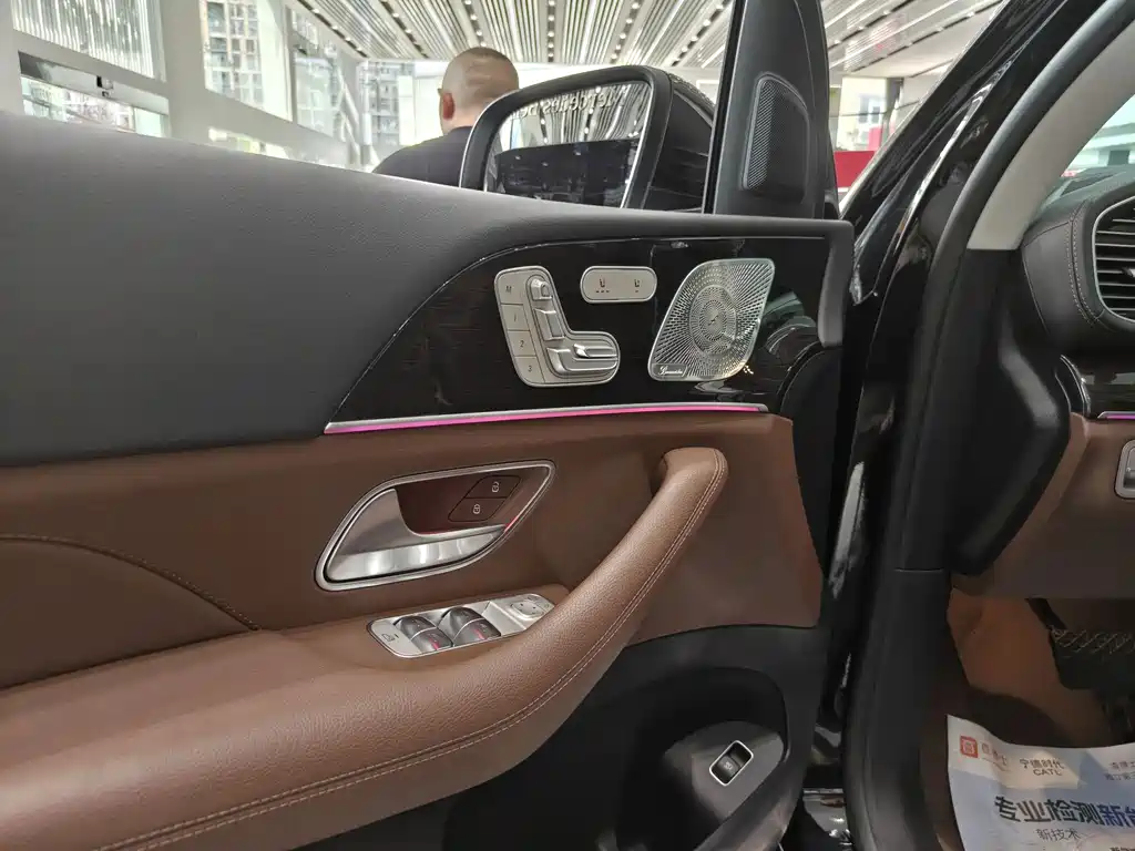 Mercedes-Benz GLE 2025 — фото 10