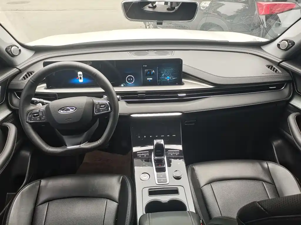Chery Tiggo 8 PLUS 2023 — фото 10