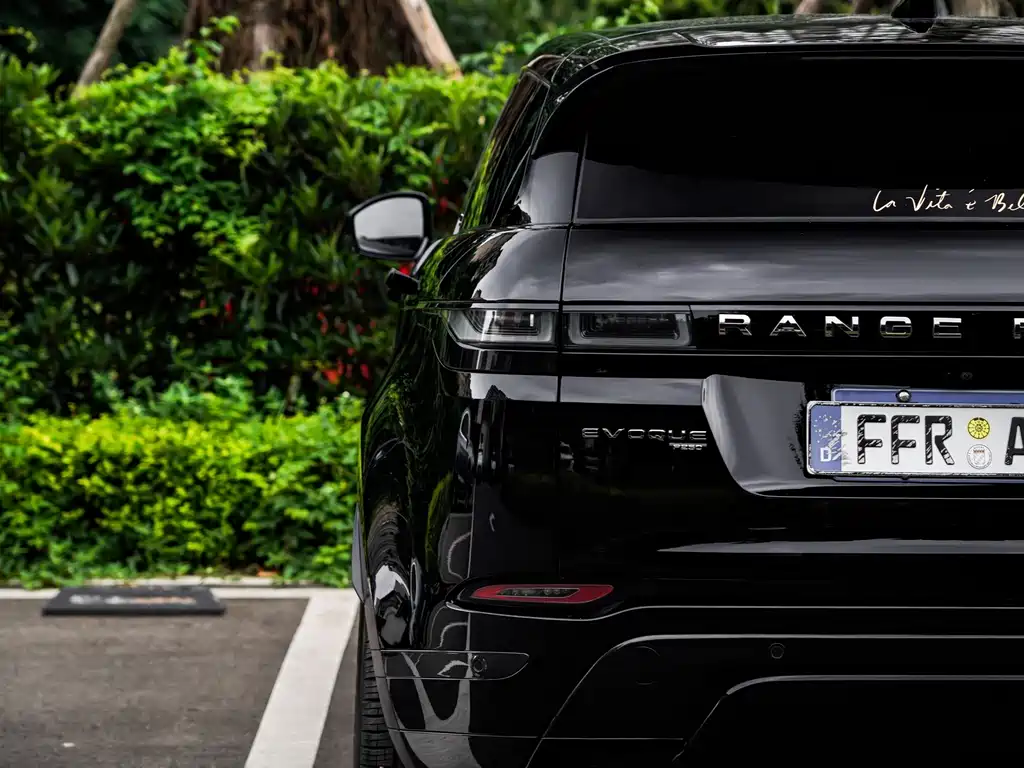 Land Rover Range Rover Evoque 2024 — фото 25