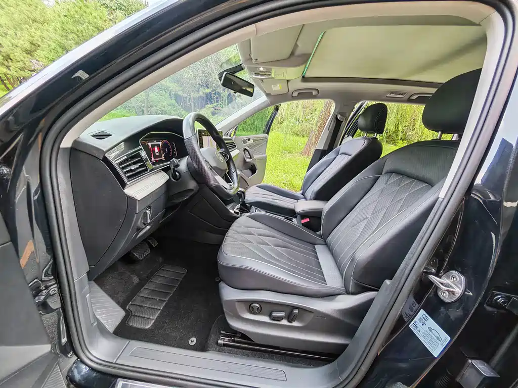 Volkswagen Tiguan L 2021