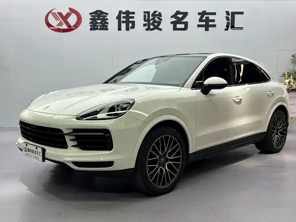 Porsche Cayenne 2021