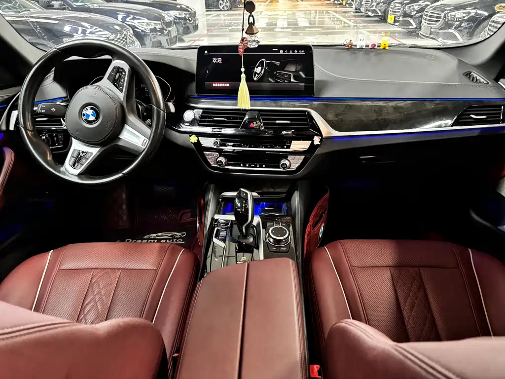 BMW 3 Series 2022 — фото 12