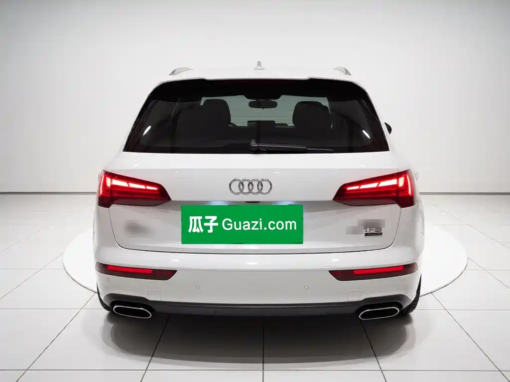 Audi Q5L 2022 — фото 3