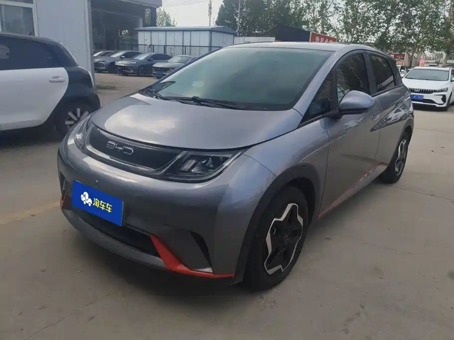BYD Dolphin 2022