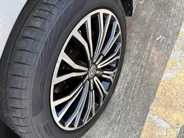 Volkswagen Phideon 2018
