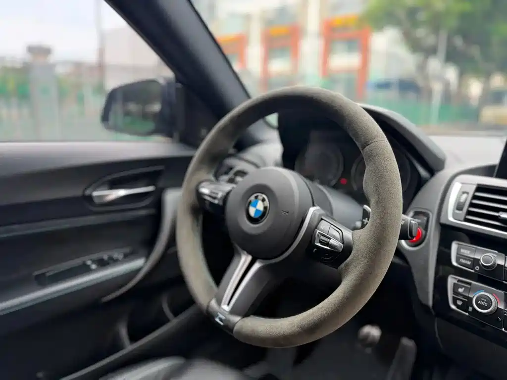 BMW M2 2018 — фото 5