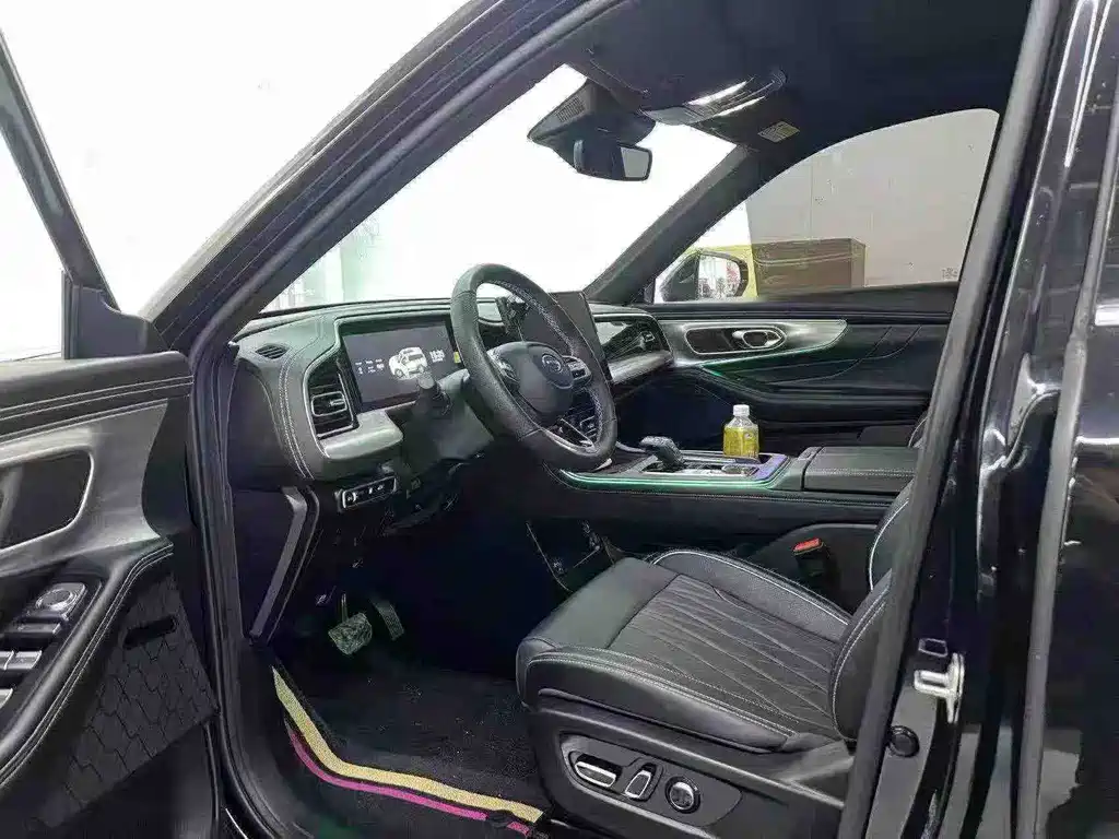 GAC Trumpchi GS8 2025 — фото 7