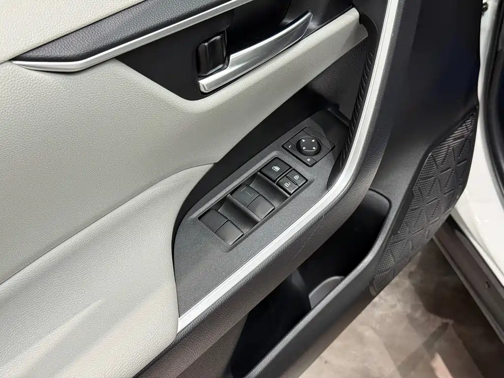 Toyota Wildlander 2020 — фото 17