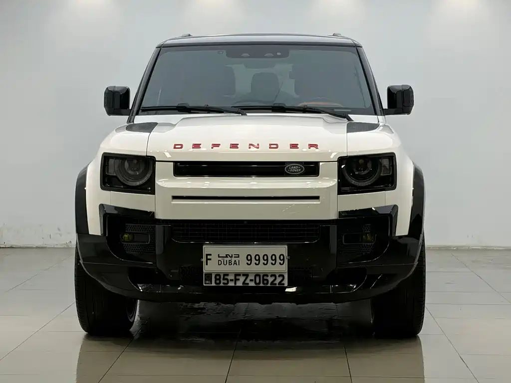 Land Rover Defender 2023 — фото 2