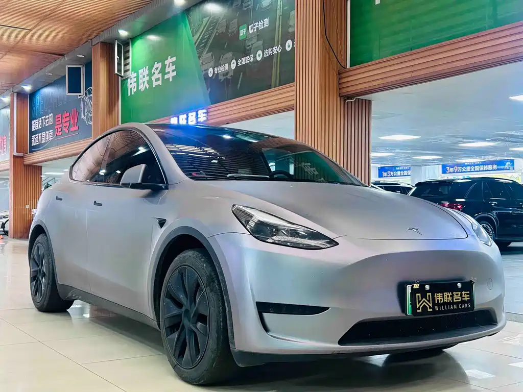 Tesla Model Y 2024 — фото 3