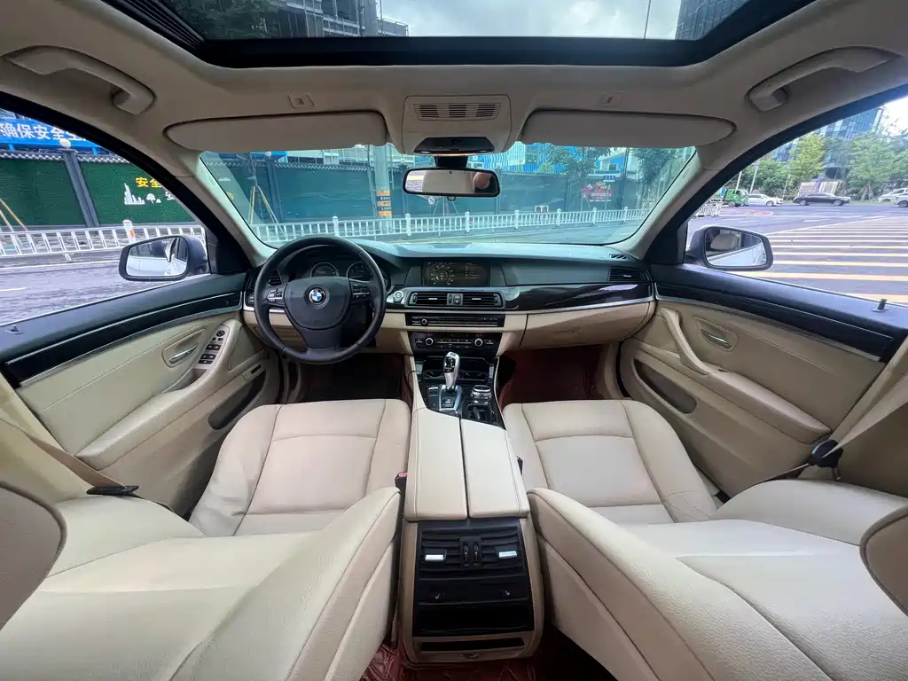 BMW 5 Series 2013 — фото 15