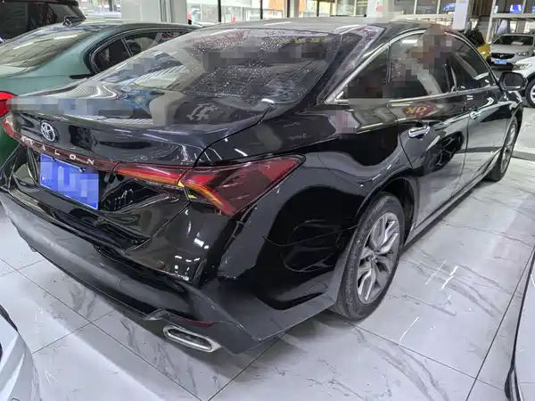 Toyota Avalon 2022